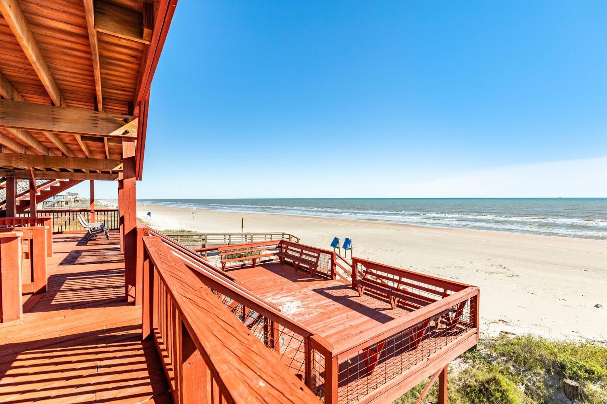 Unobstructed Oceanfront Sea Turtle Unit 2 Beach Pad! Surfside Beach Εξωτερικό φωτογραφία