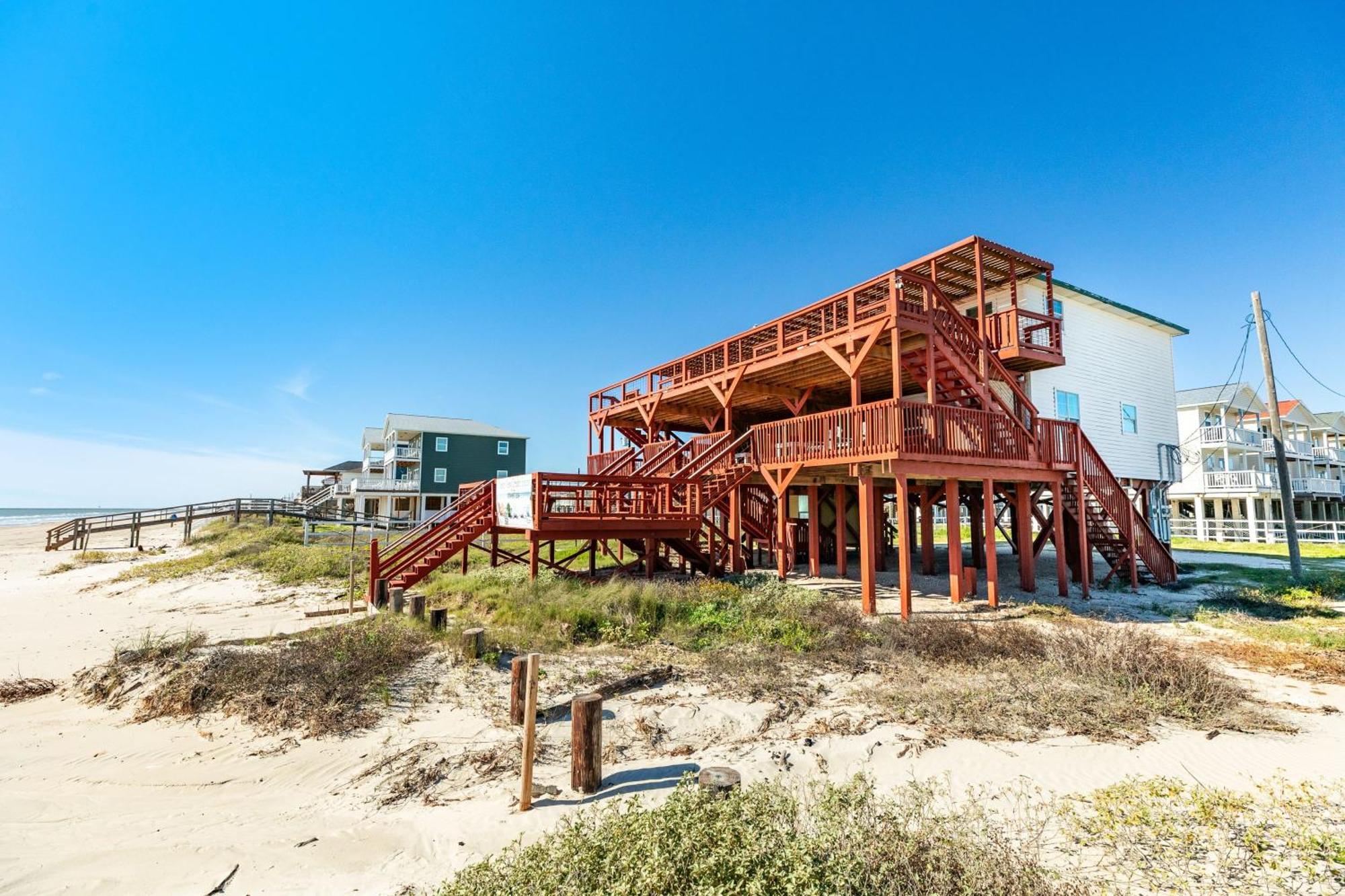 Unobstructed Oceanfront Sea Turtle Unit 2 Beach Pad! Surfside Beach Εξωτερικό φωτογραφία